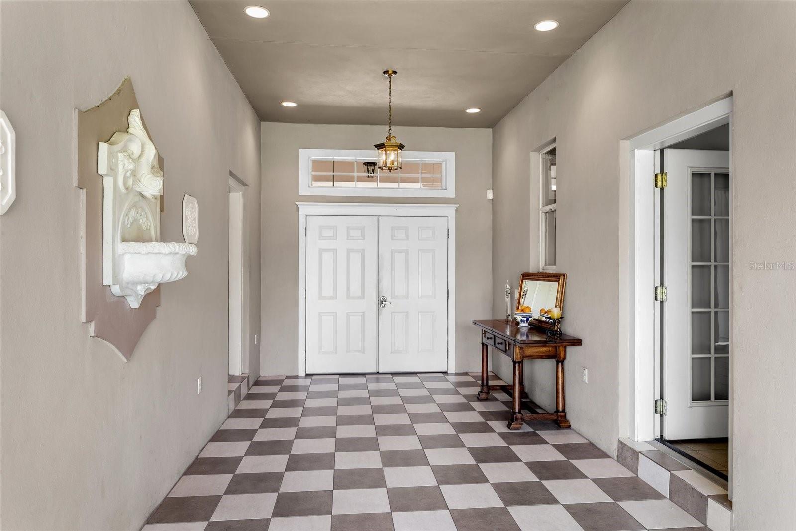 180 RIVER OAKS CIR — photo 11