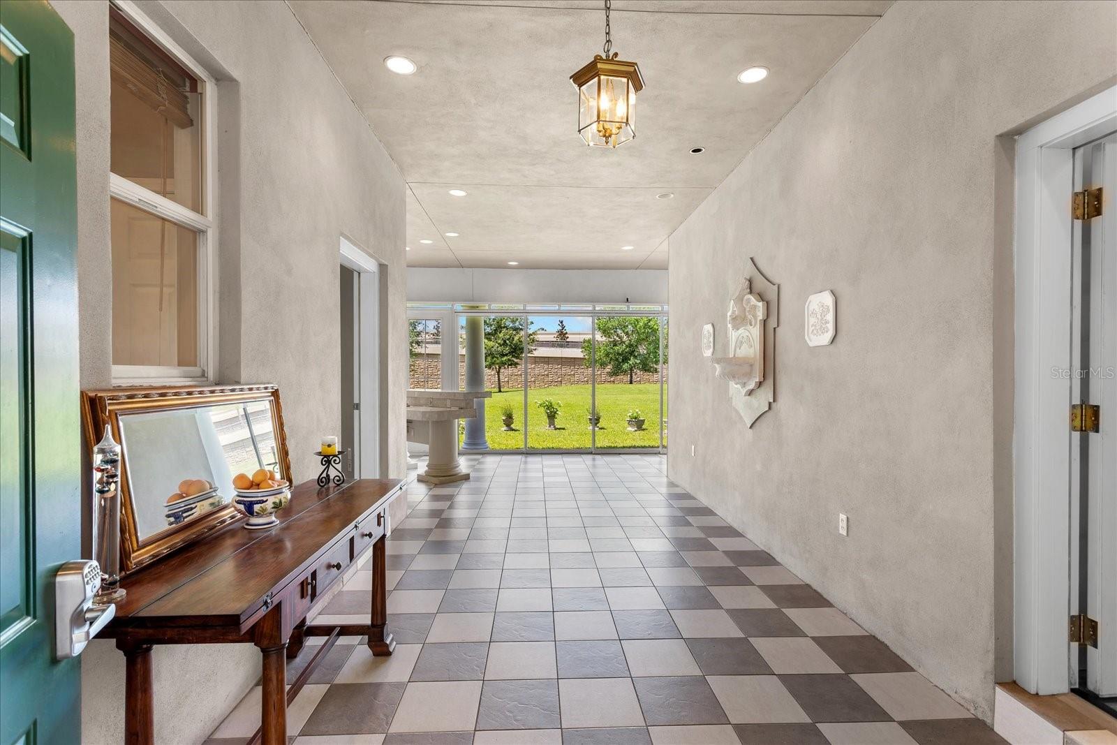 180 RIVER OAKS CIR — photo 9