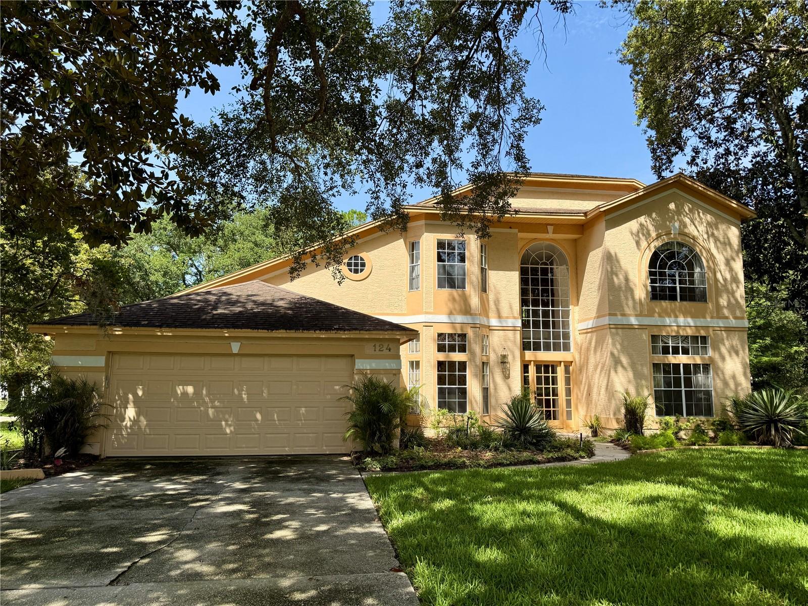 124 ESTATES CIR