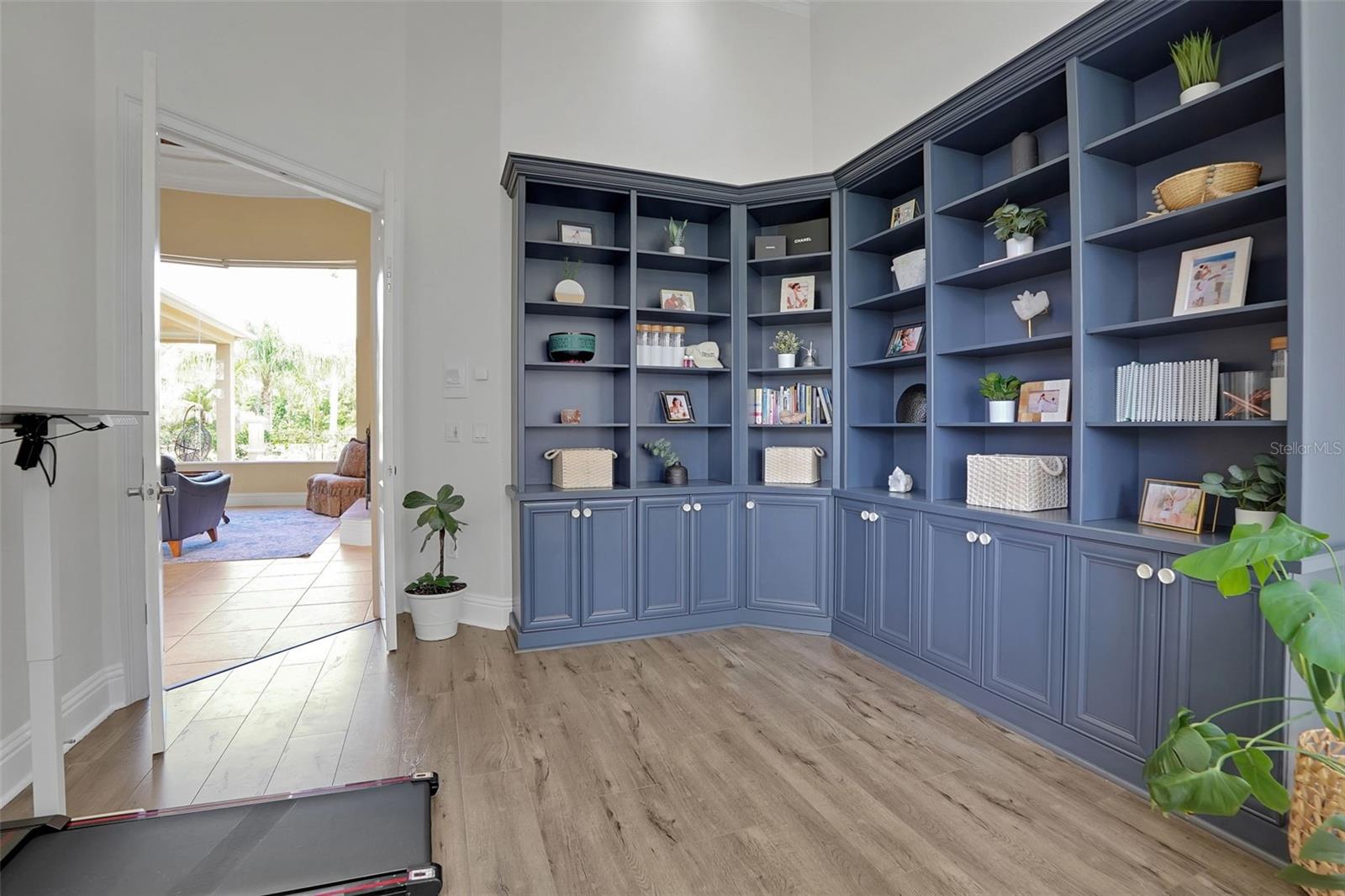 260 SPRING FOREST DR — photo 12