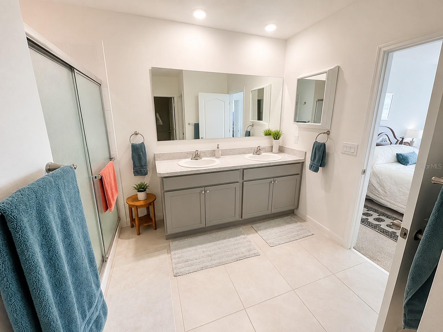 2711 NEVERLAND DR — photo 10