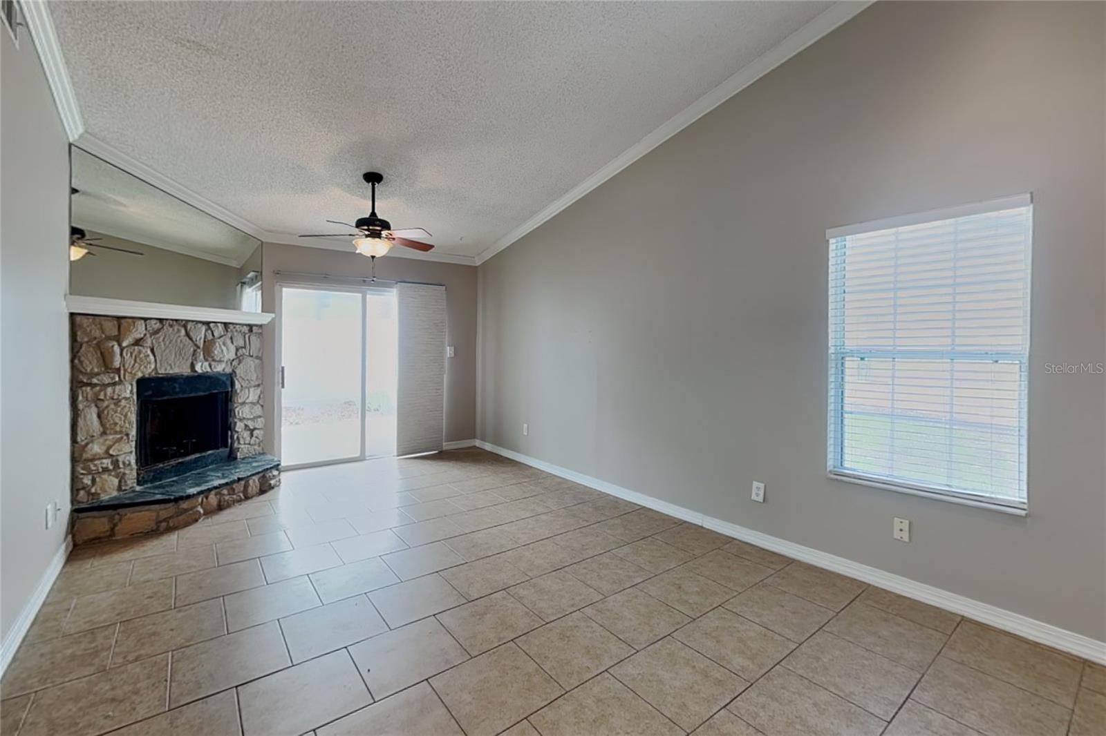 111 HIDDEN ARBOR CT — photo 5