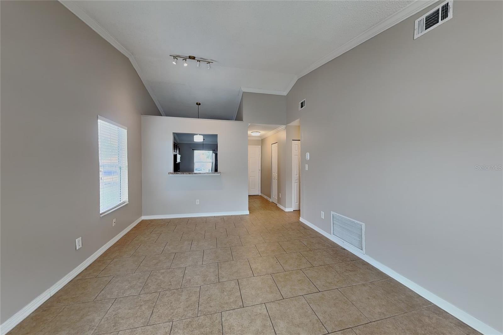 111 HIDDEN ARBOR CT — photo 6