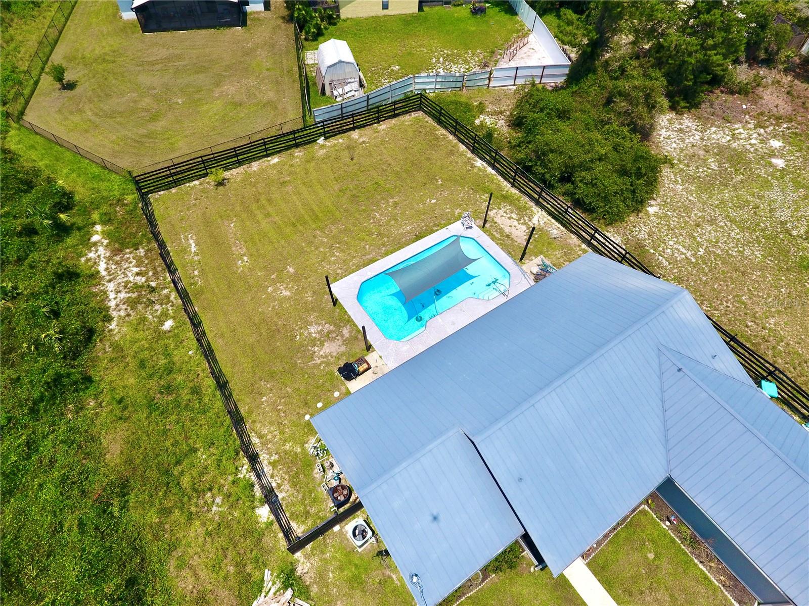 1812 WHIPPLE DR — photo 7