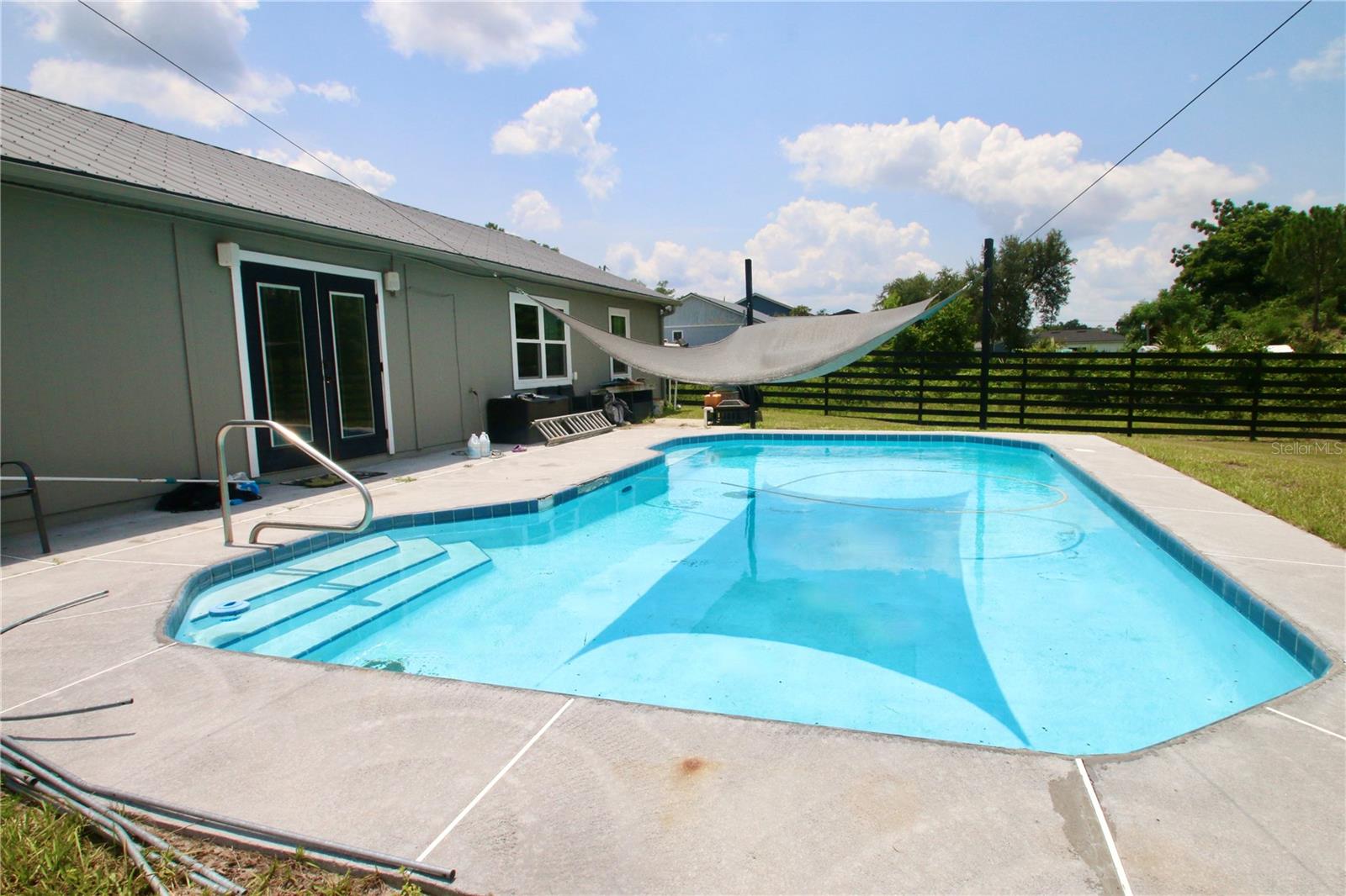 1812 WHIPPLE DR — photo 10
