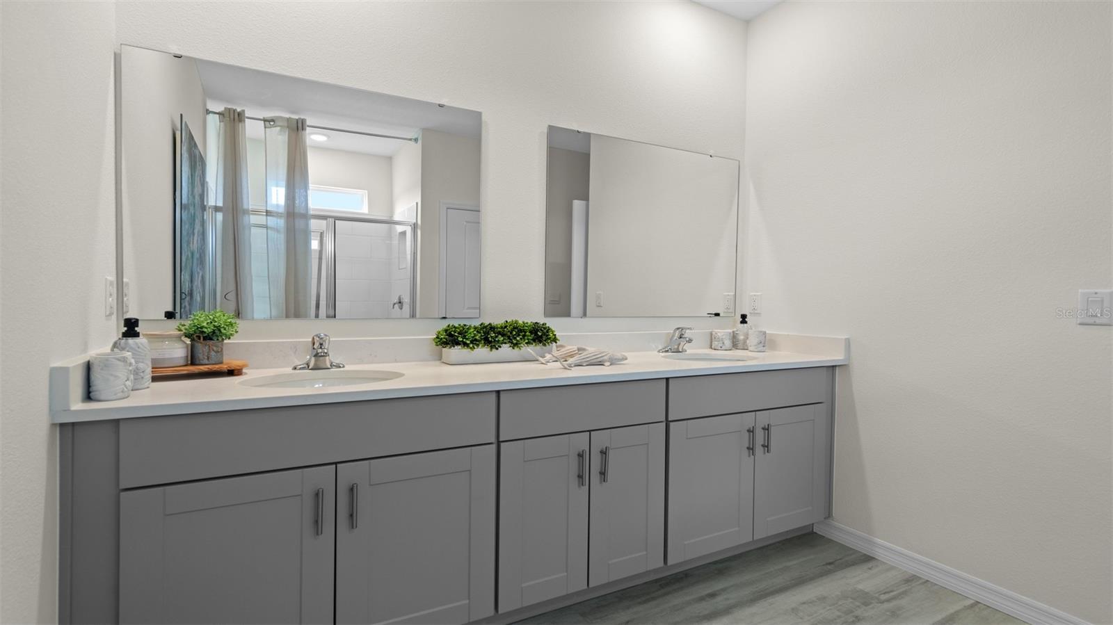 3033 KINGSMAN TRL — photo 10