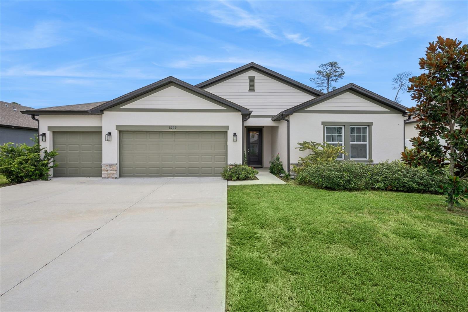 1699 MEADOWLARK DR