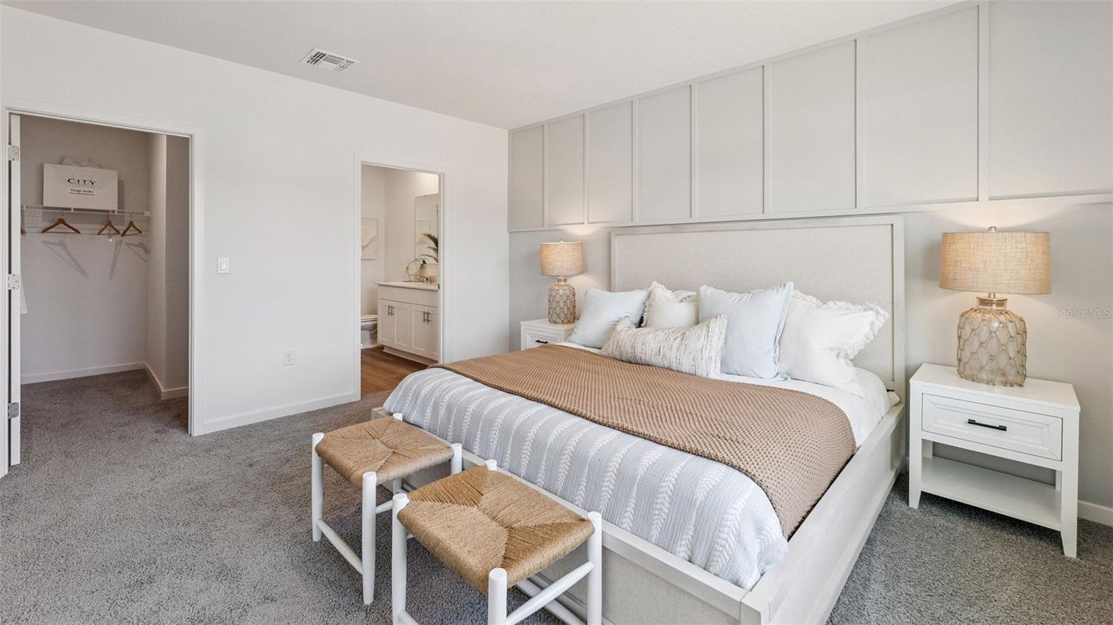 2516 KINSALE LN — photo 9