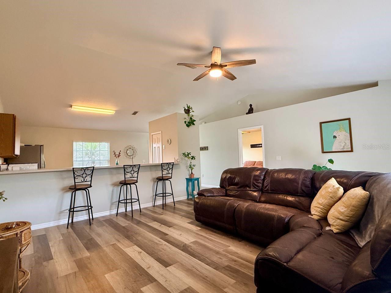 267 AUTUMN RIDGE RD — photo 6