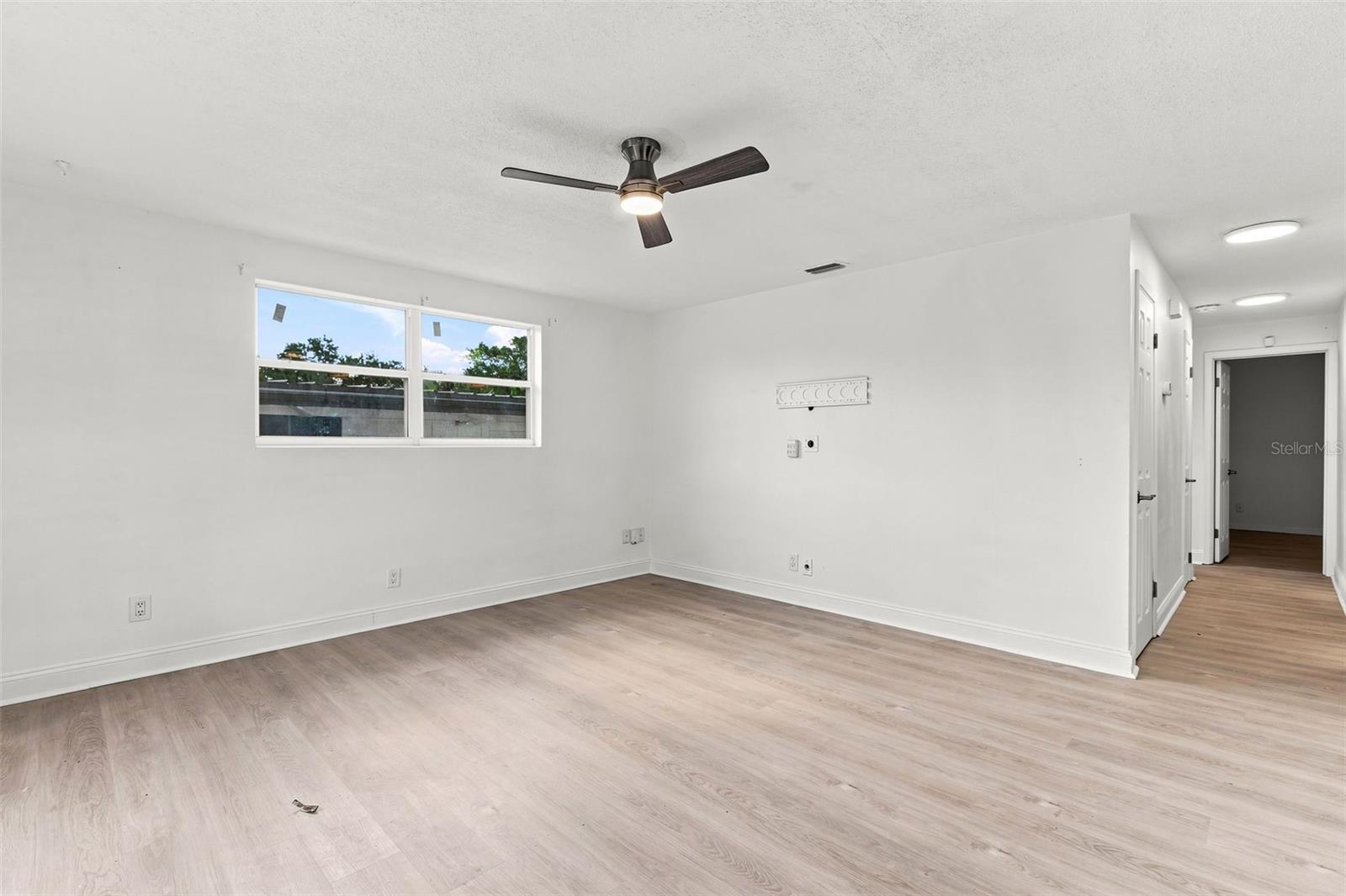 1432 RICHMOND AVE — photo 7