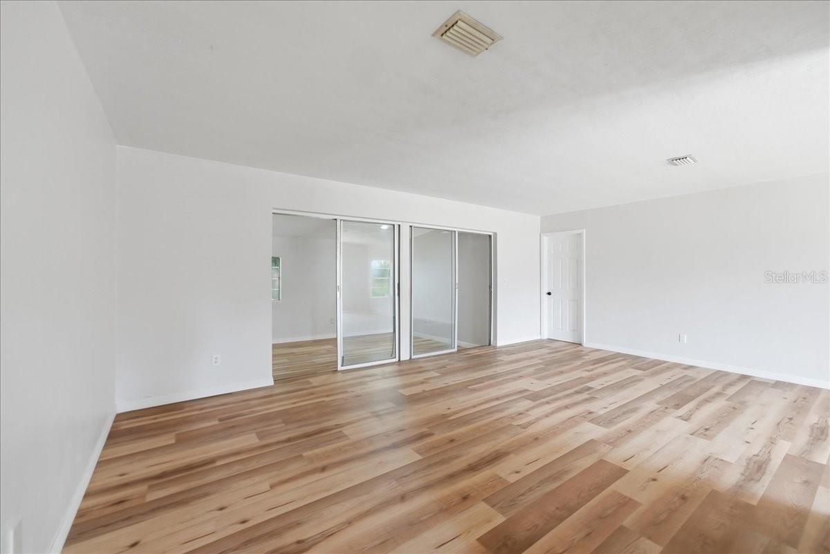 1220 SIENNA CT — photo 12