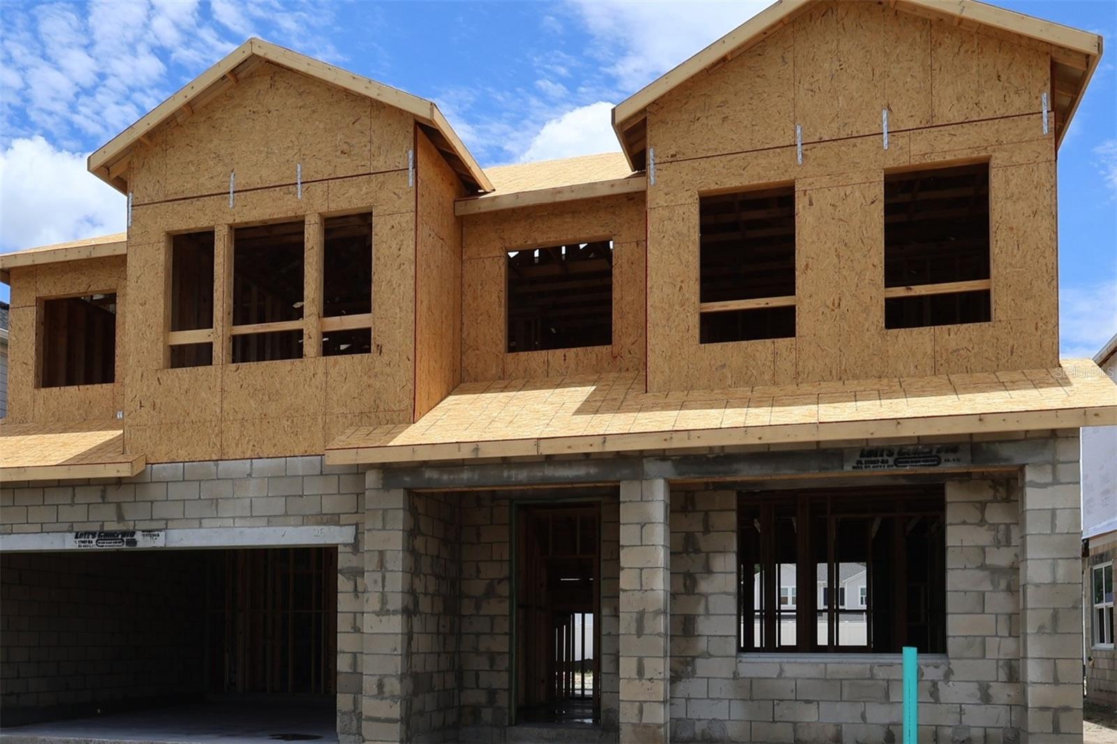 829 RIVER STONE TRL