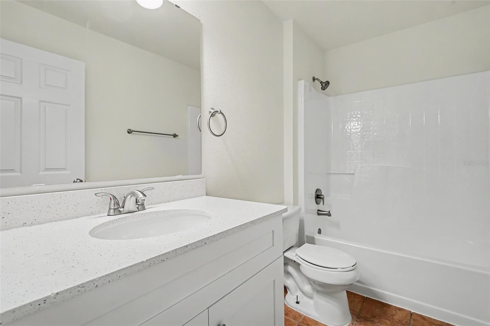 1093 AMANDA KAY CIR — photo 10