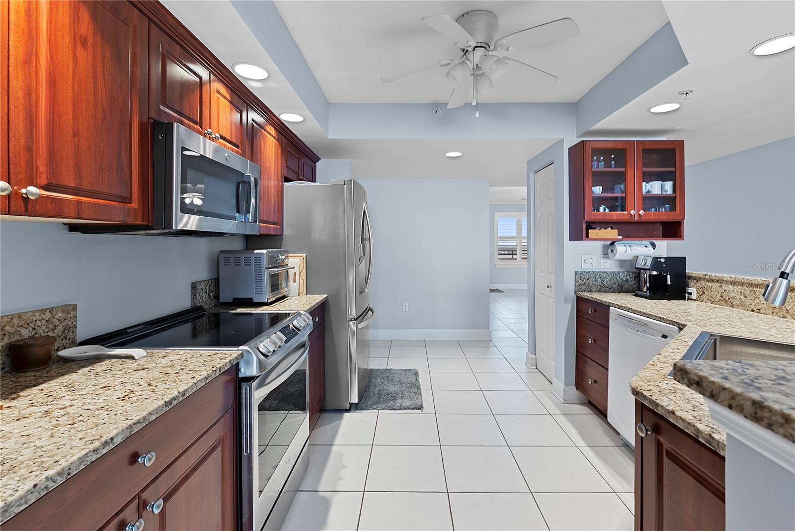3315 S ATLANTIC AVE #1806 — photo 8