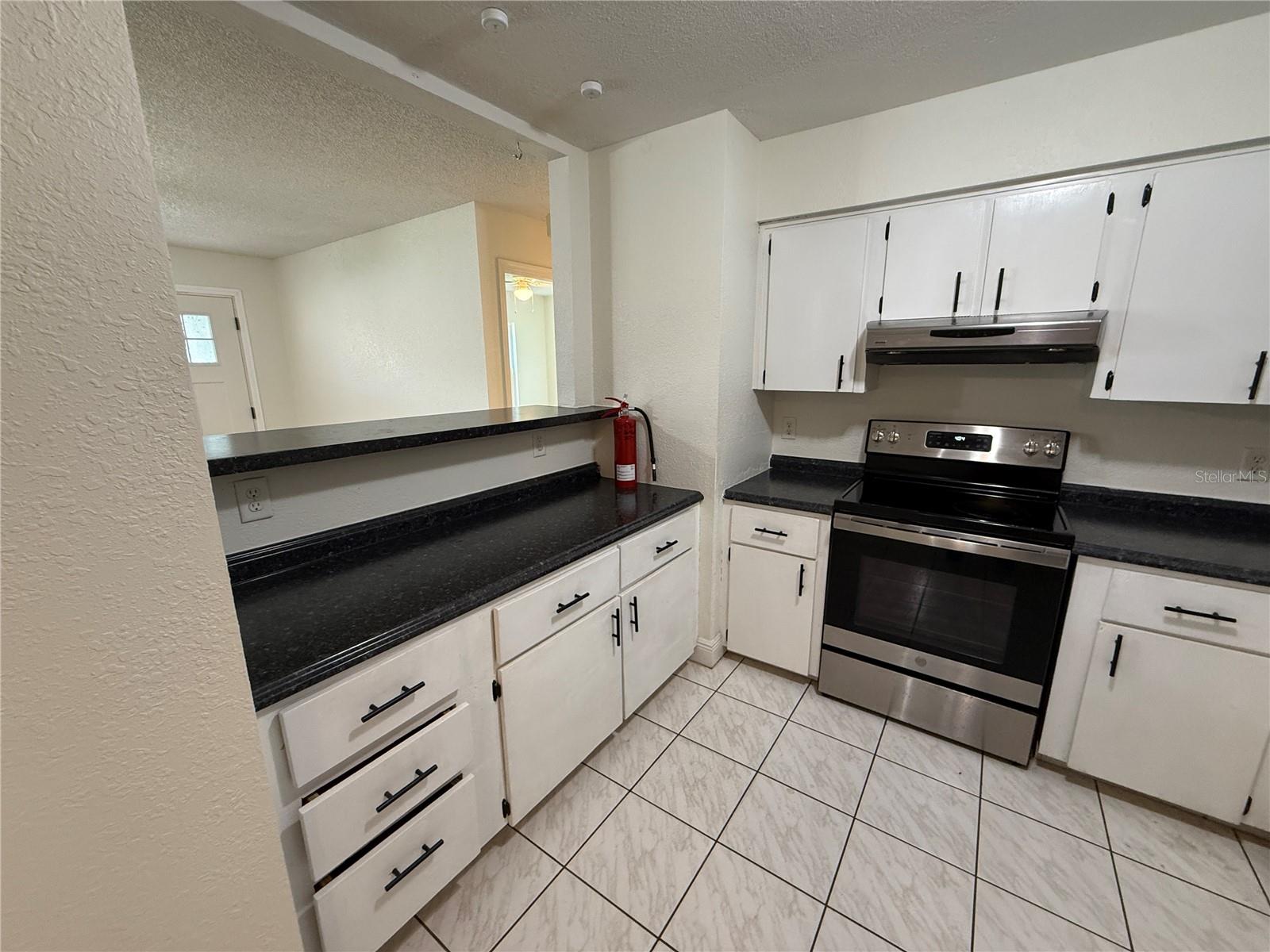 202 YALE DR — photo 7