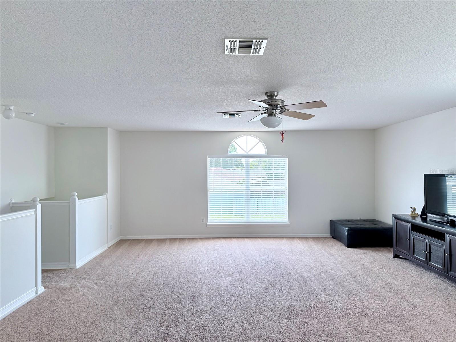 142 BRIGHTVIEW DR — photo 11