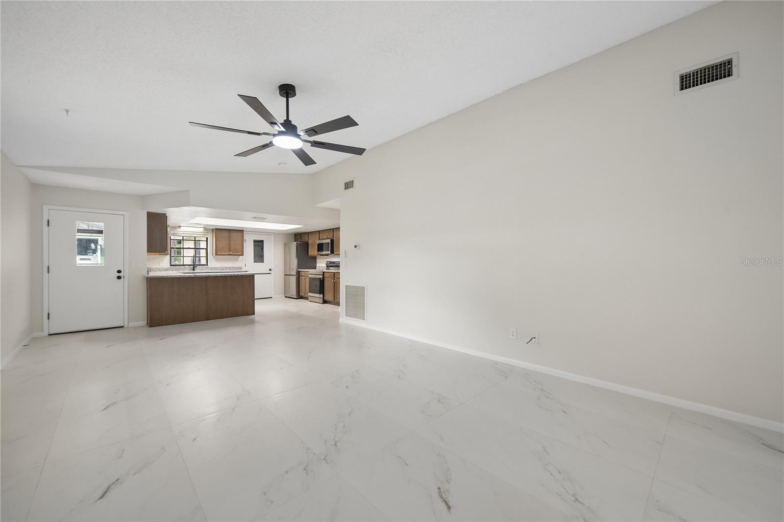 104 QUAIL RIDGE CT — photo 12