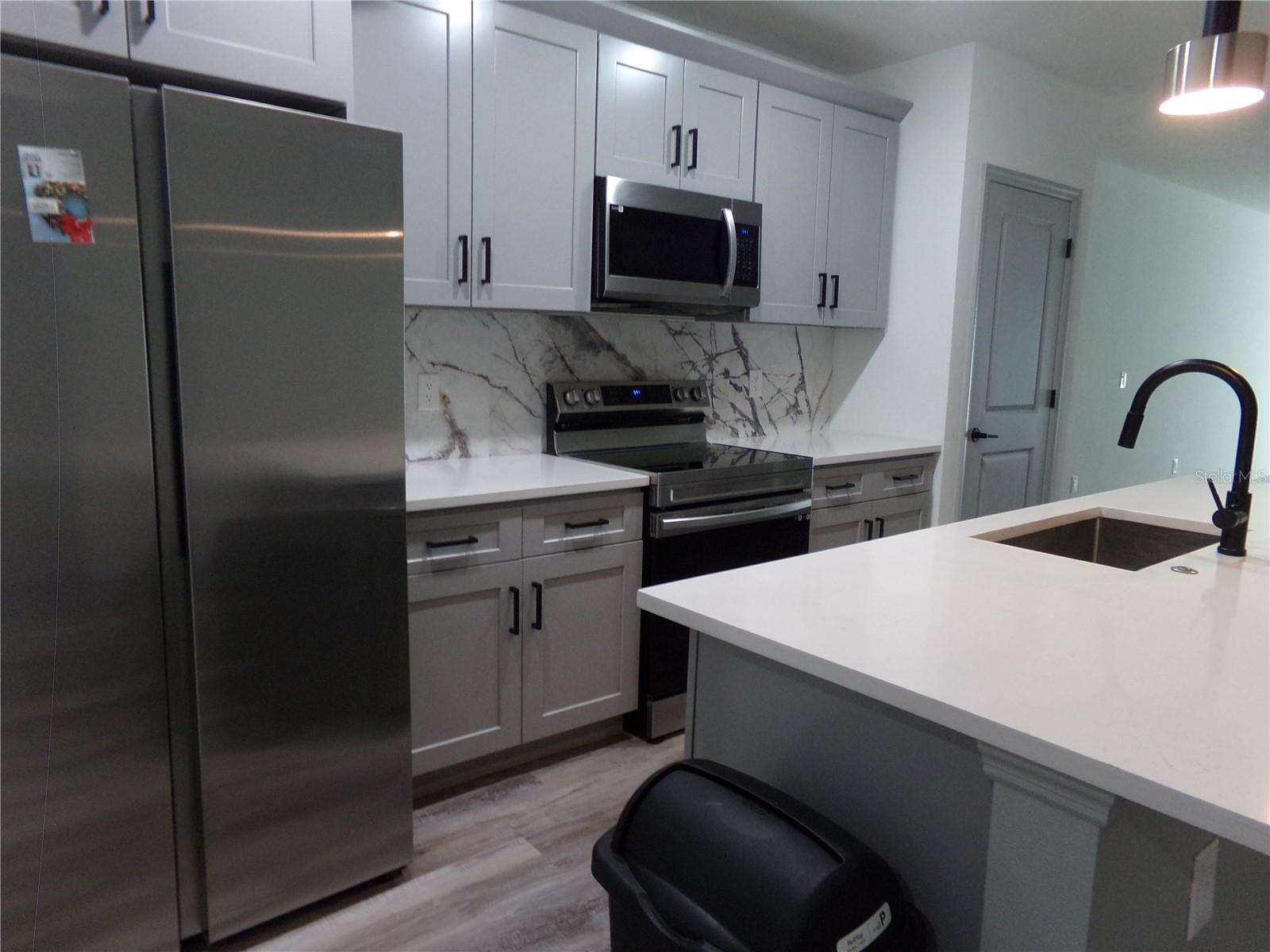 2262 FERNWOOD ST UNIT B #B — photo 7