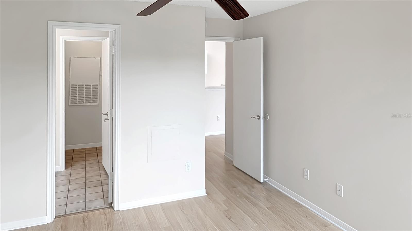 2516 GRASSY POINT DR #306 — photo 12