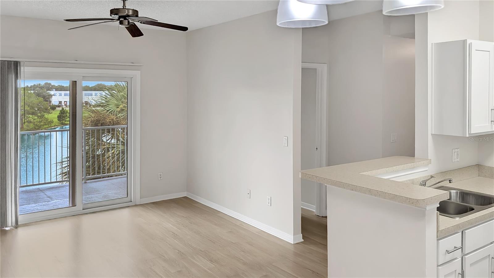 2516 GRASSY POINT DR #306 — photo 6