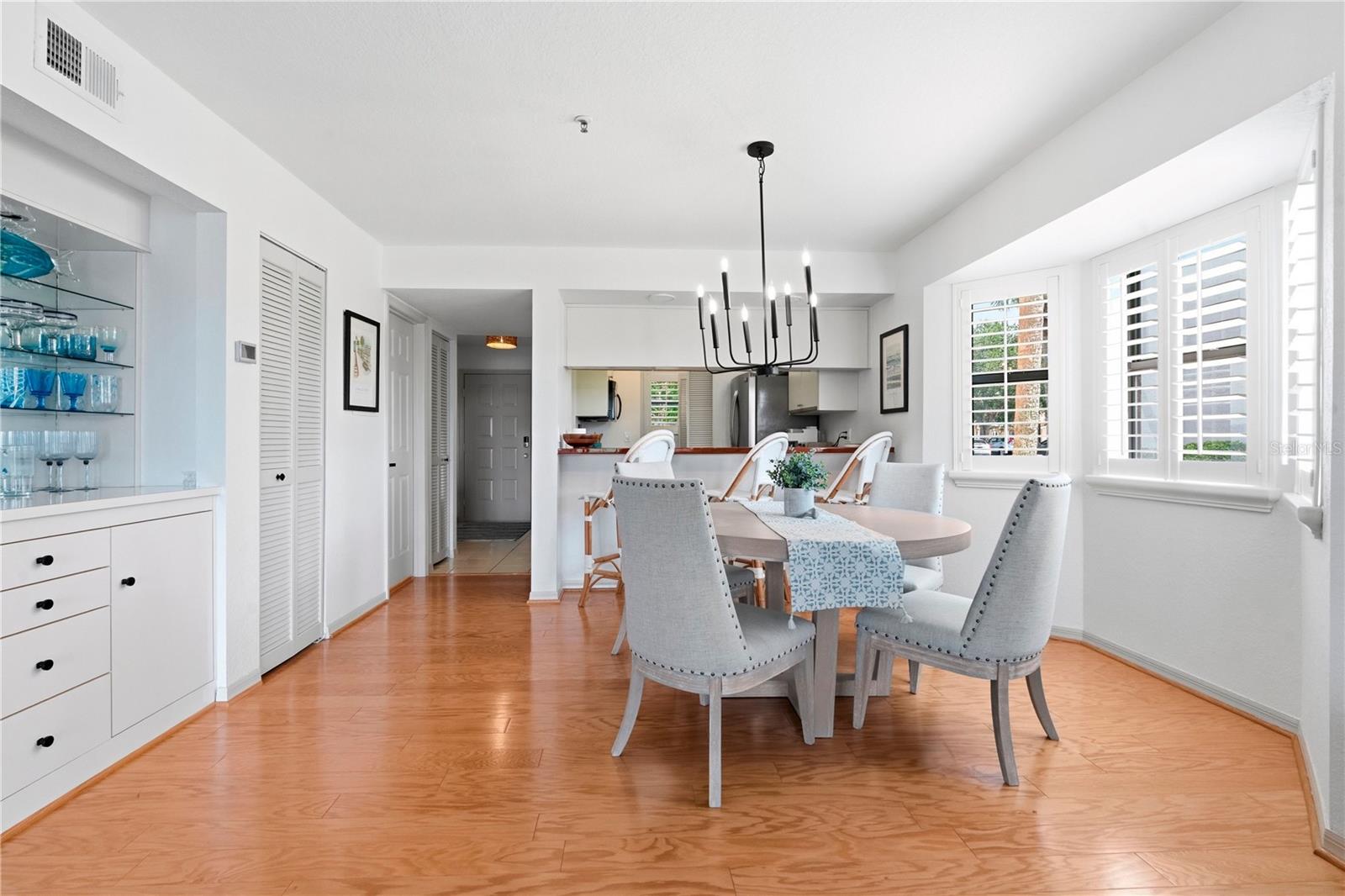 460 BOUCHELLE DR #101 — photo 8