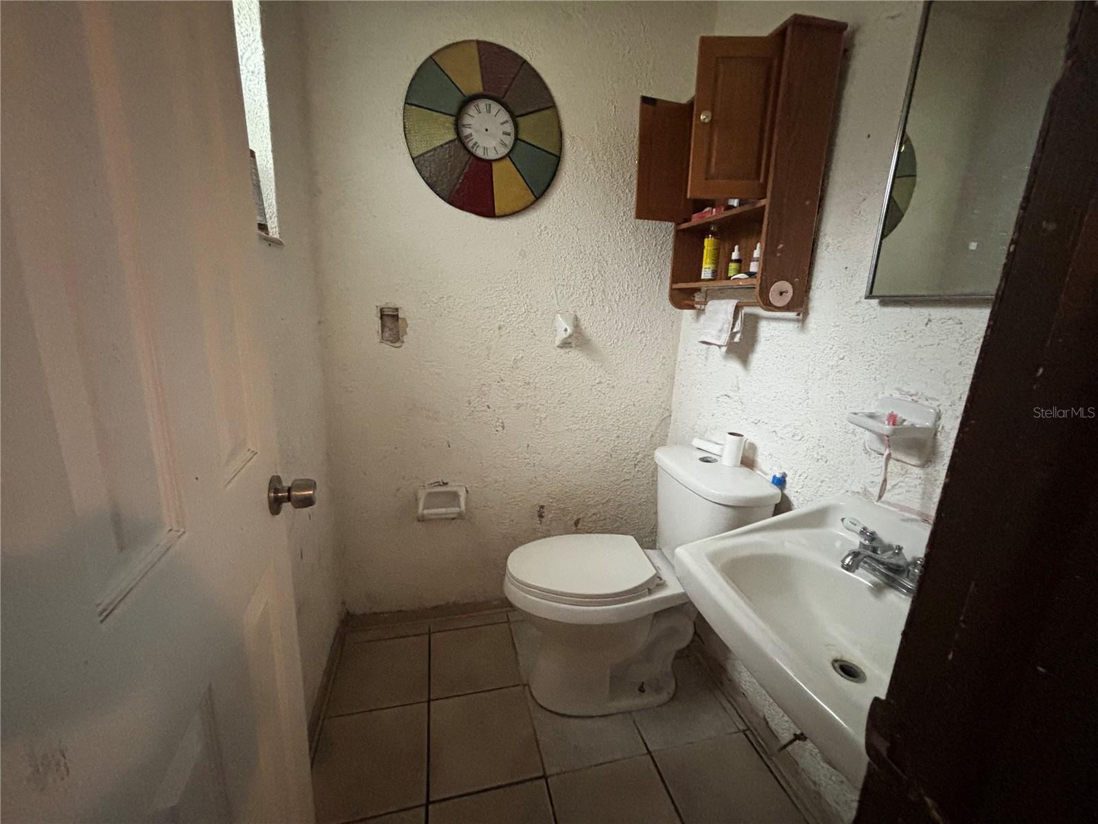 2222 HARTWELL AVE — photo 12