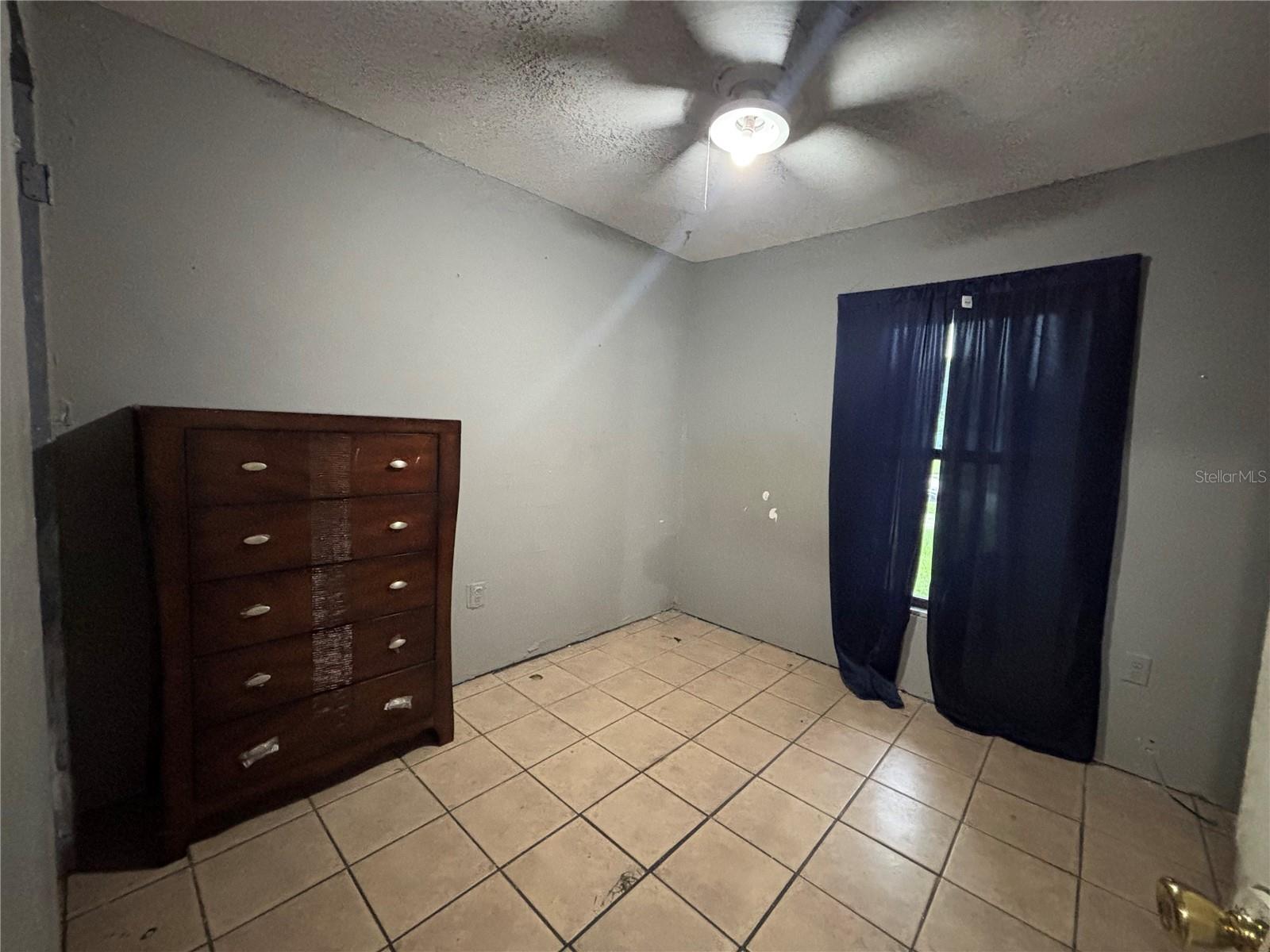2222 HARTWELL AVE — photo 8