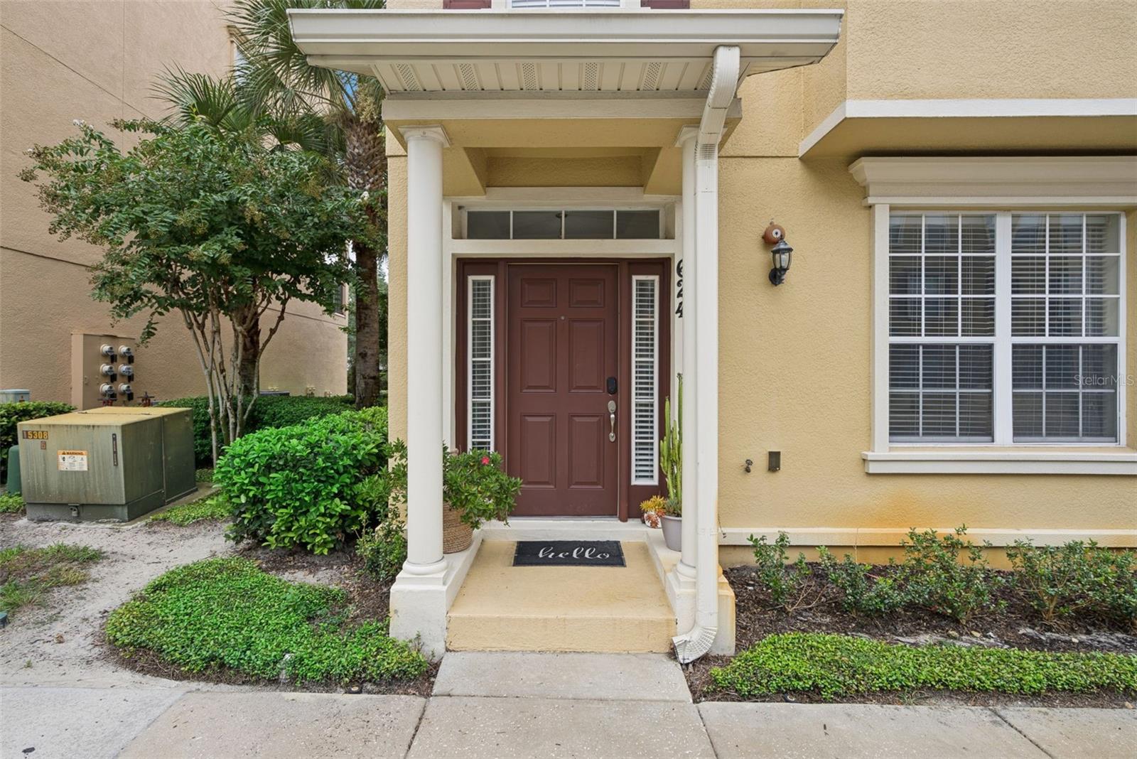 624 PENSACOLA LN — photo 4