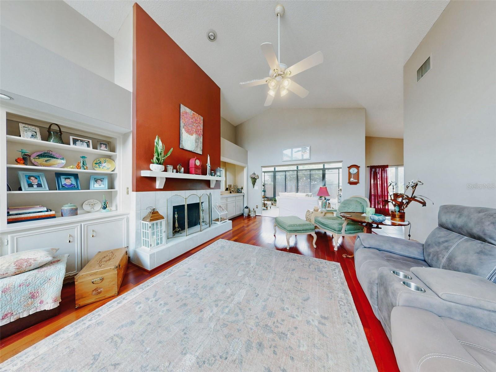 102 COUNTRY PL — photo 9