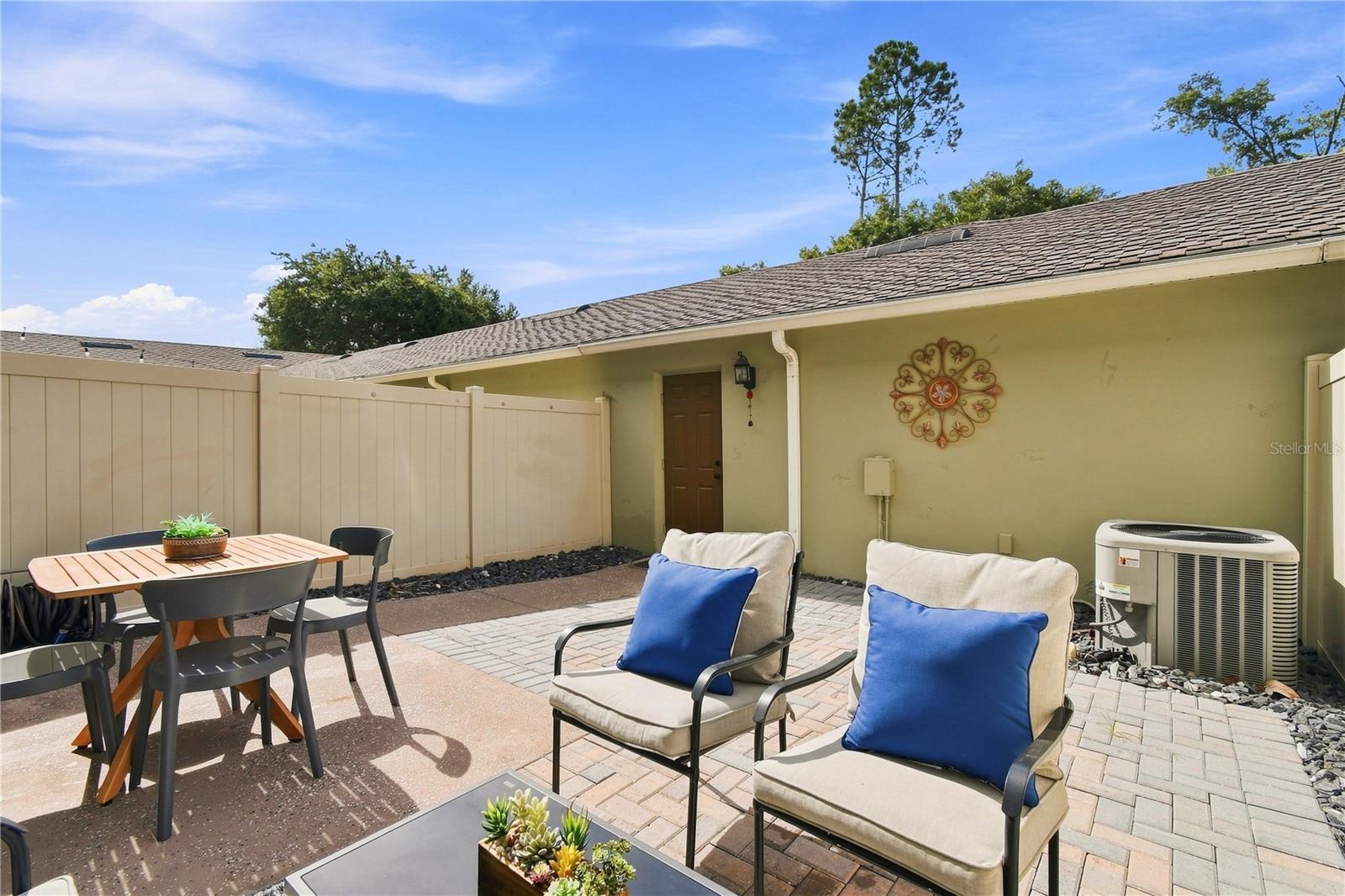 829 BELLES FERRY LOOP — photo 9