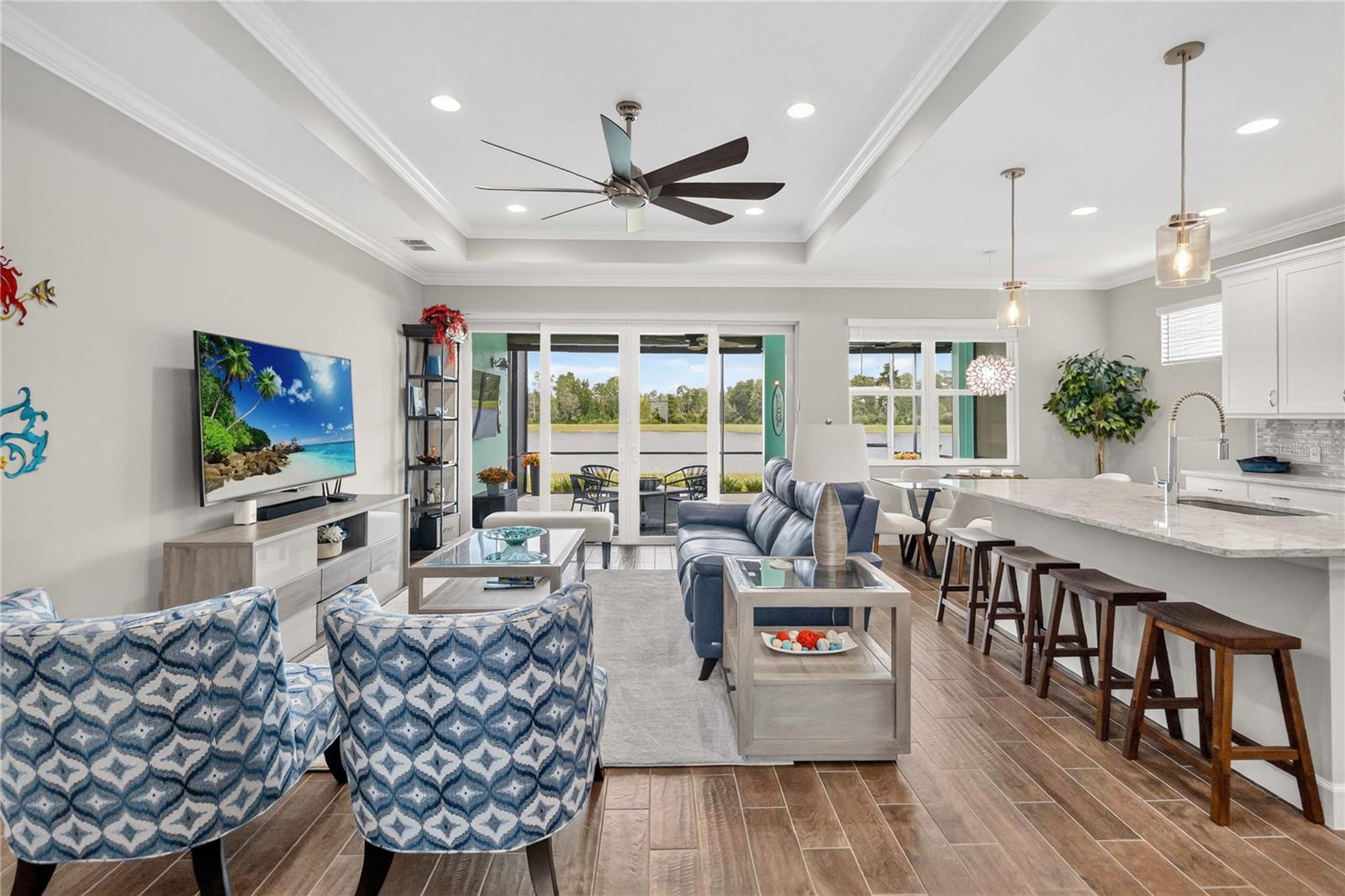 341 COMPASS ROSE DR — photo 6