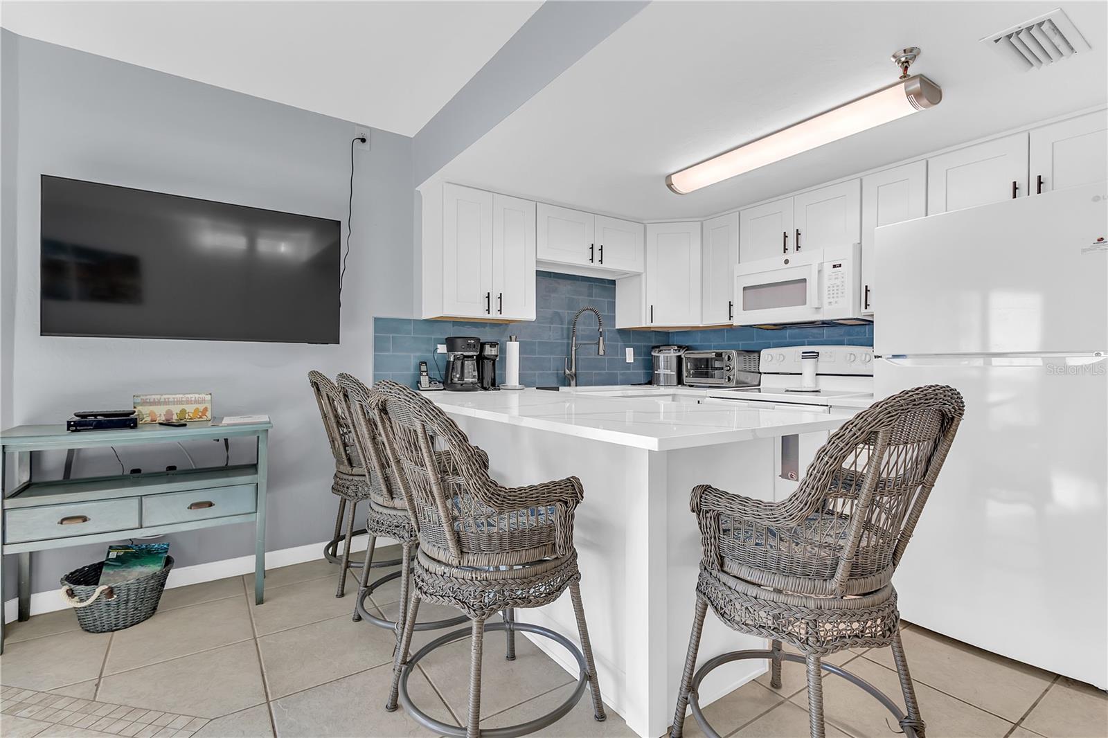 3647 S ATLANTIC AVE #407 — photo 4