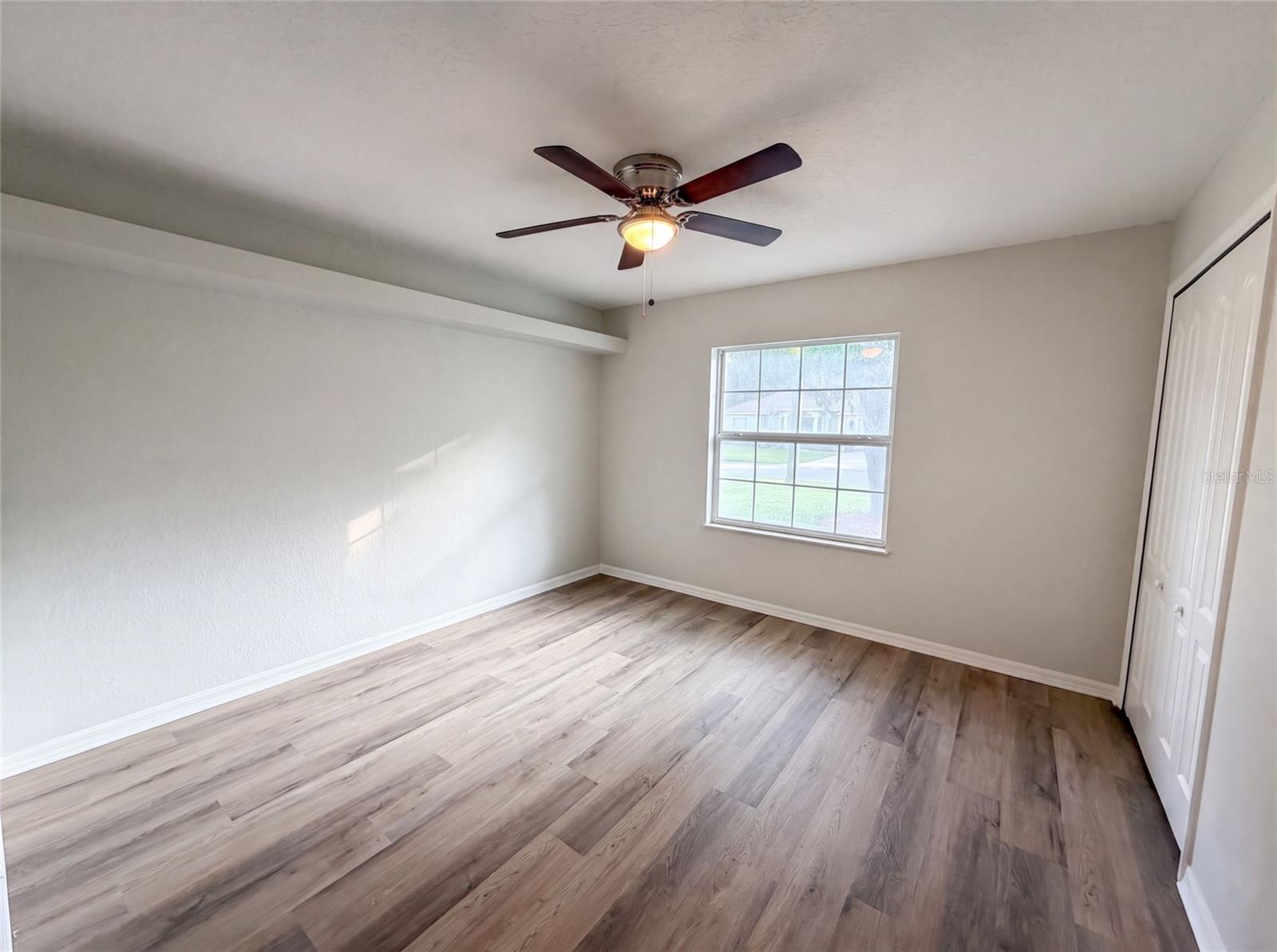 431 HARBOUR LIGHTS DR — photo 10