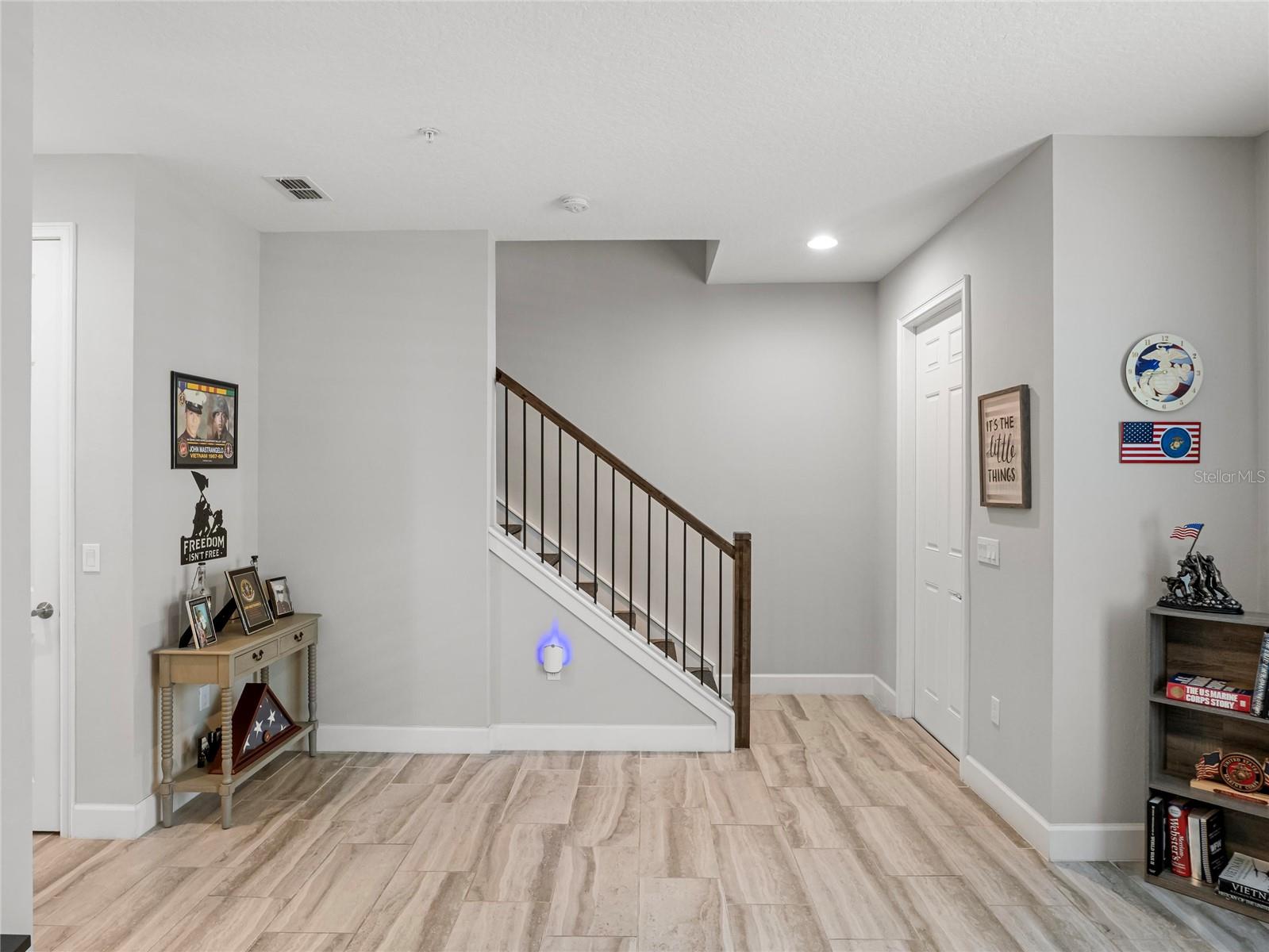 1483 LAKE GEORGE DR — photo 9