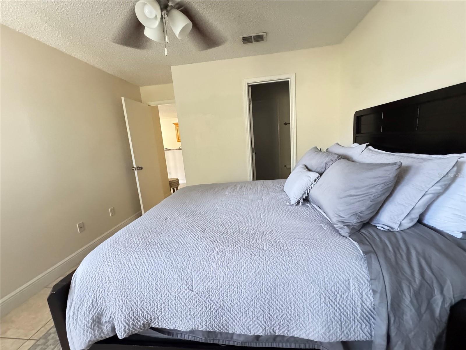 2504 GRASSY POINT DR #202 — photo 11