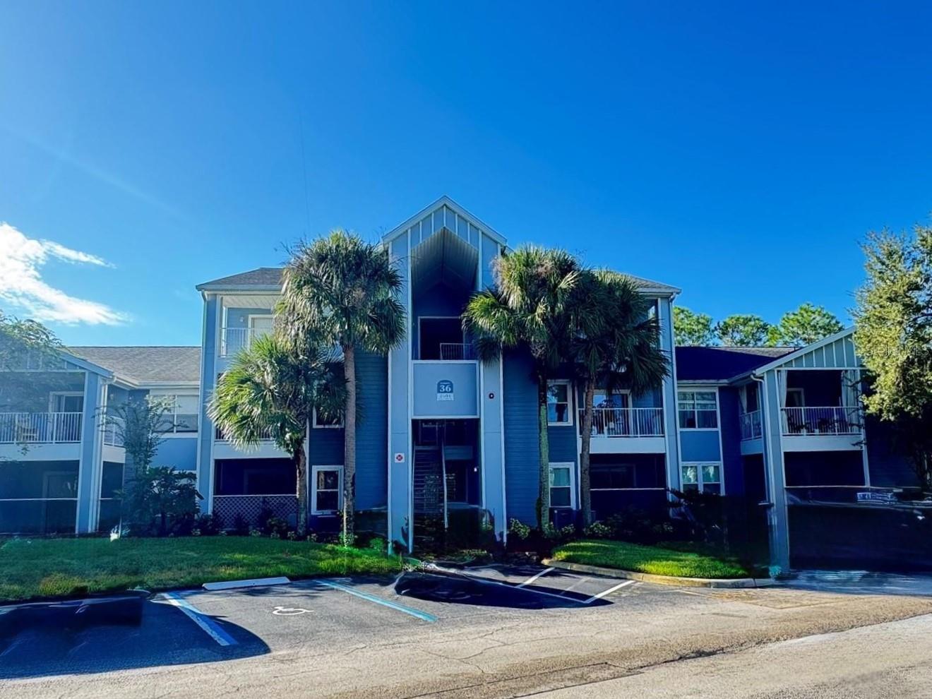 2504 GRASSY POINT DR #202
