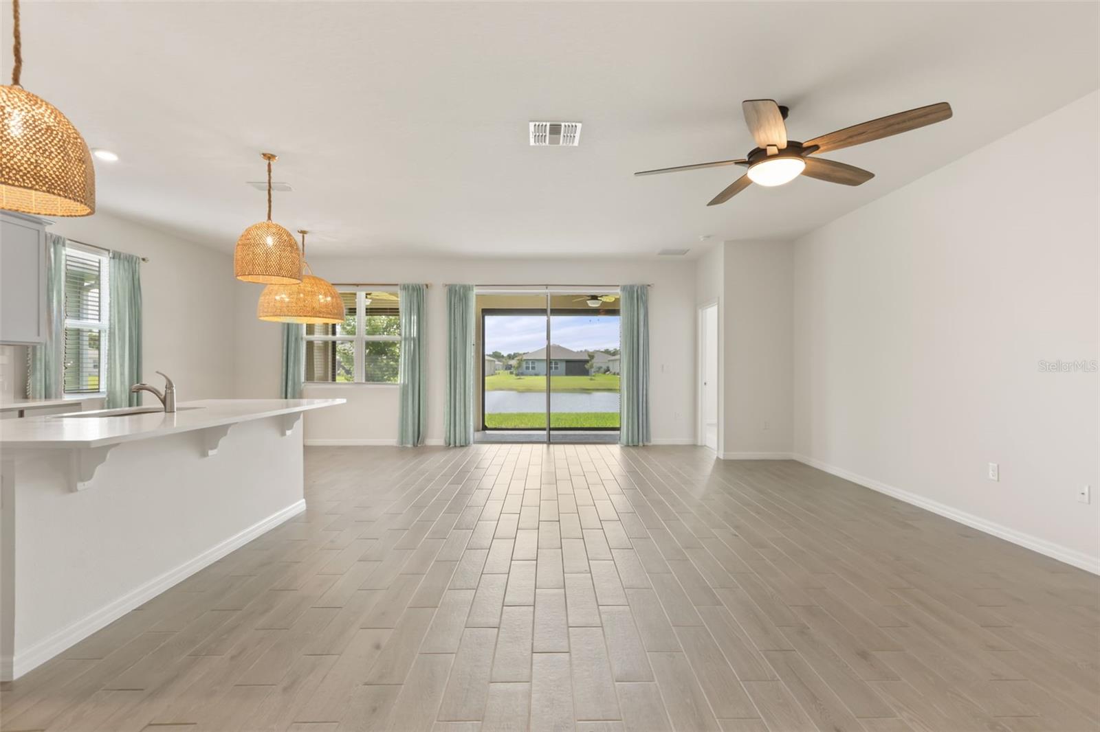 1545 DELPHI WAY — photo 3