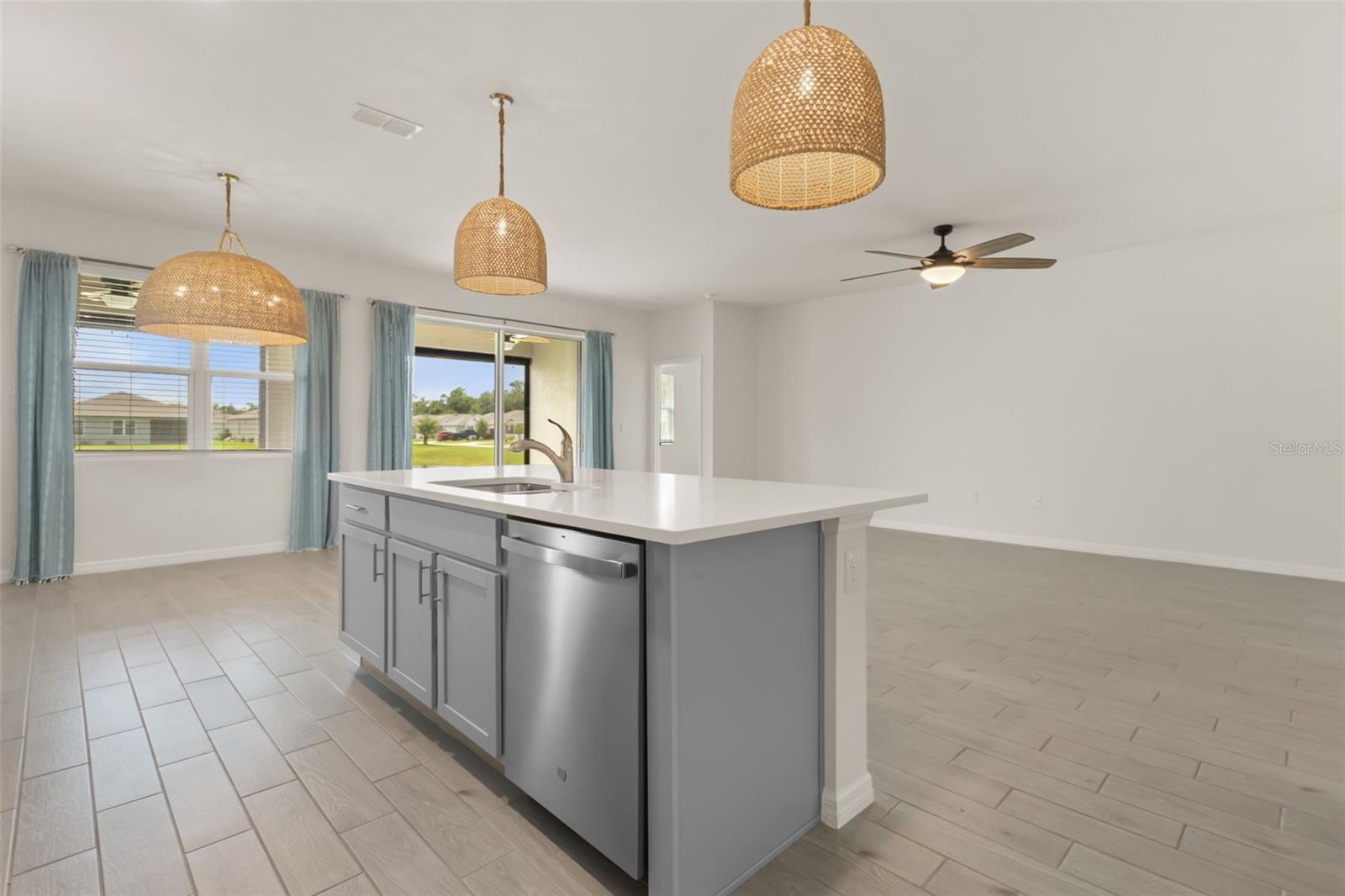 1545 DELPHI WAY — photo 8