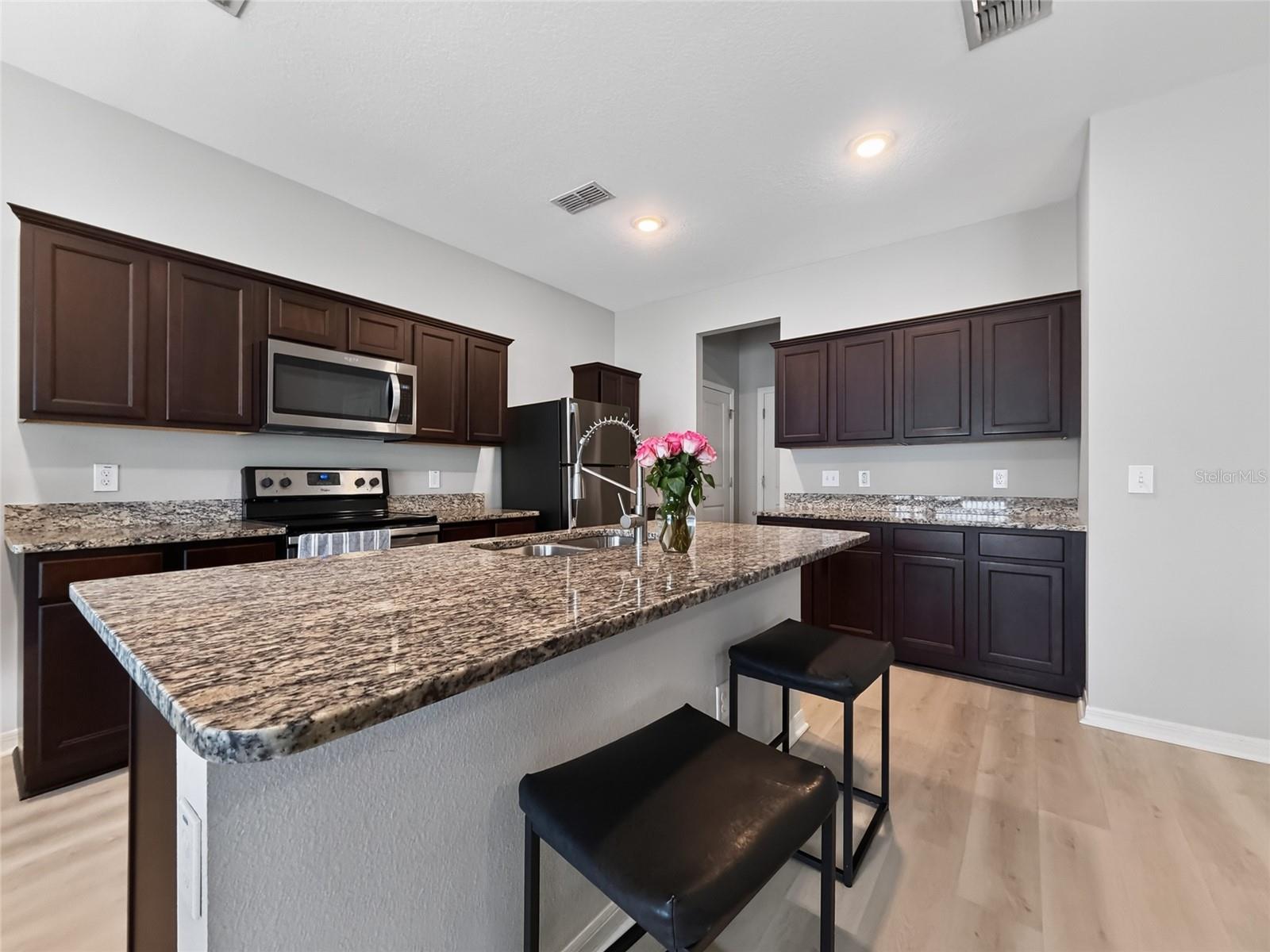 2610 FLICKER CV — photo 7