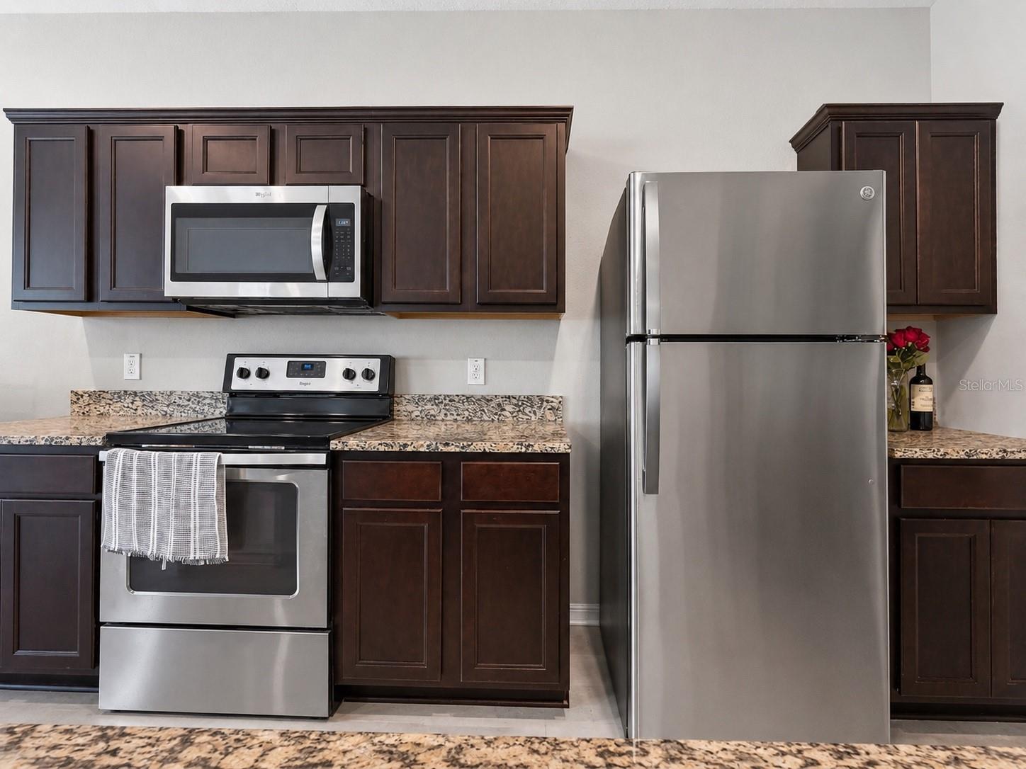 2610 FLICKER CV — photo 10