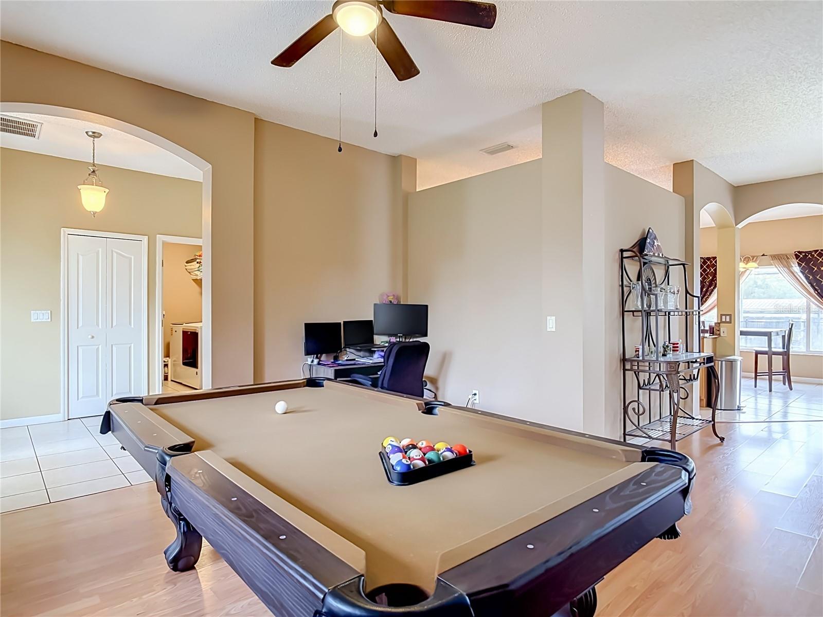 2136 CARLA DR — photo 10