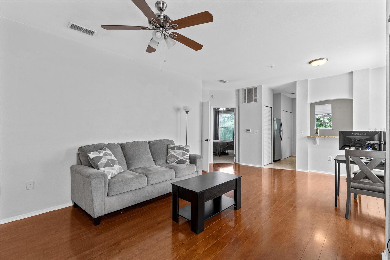 114 VISTA VERDI CIR #216 — photo 6