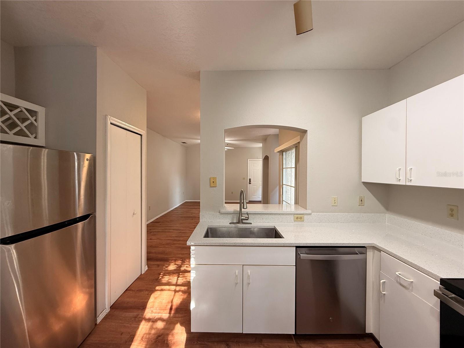 102 VISTA VERDI CIR #212 — photo 12