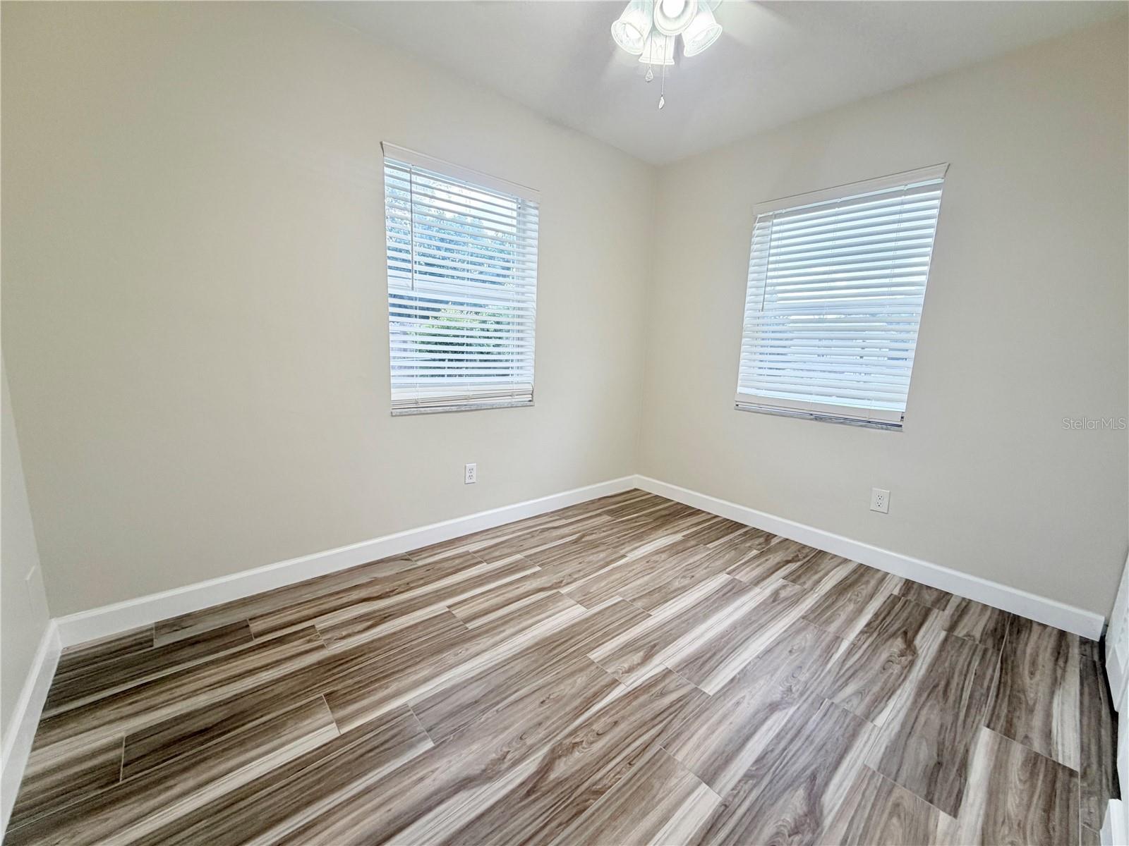 1650 HASTINGS DR — photo 11