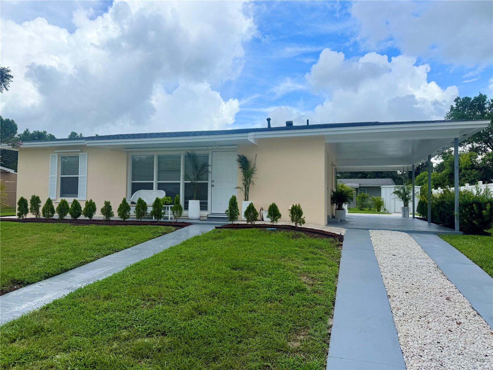 1650 HASTINGS DR