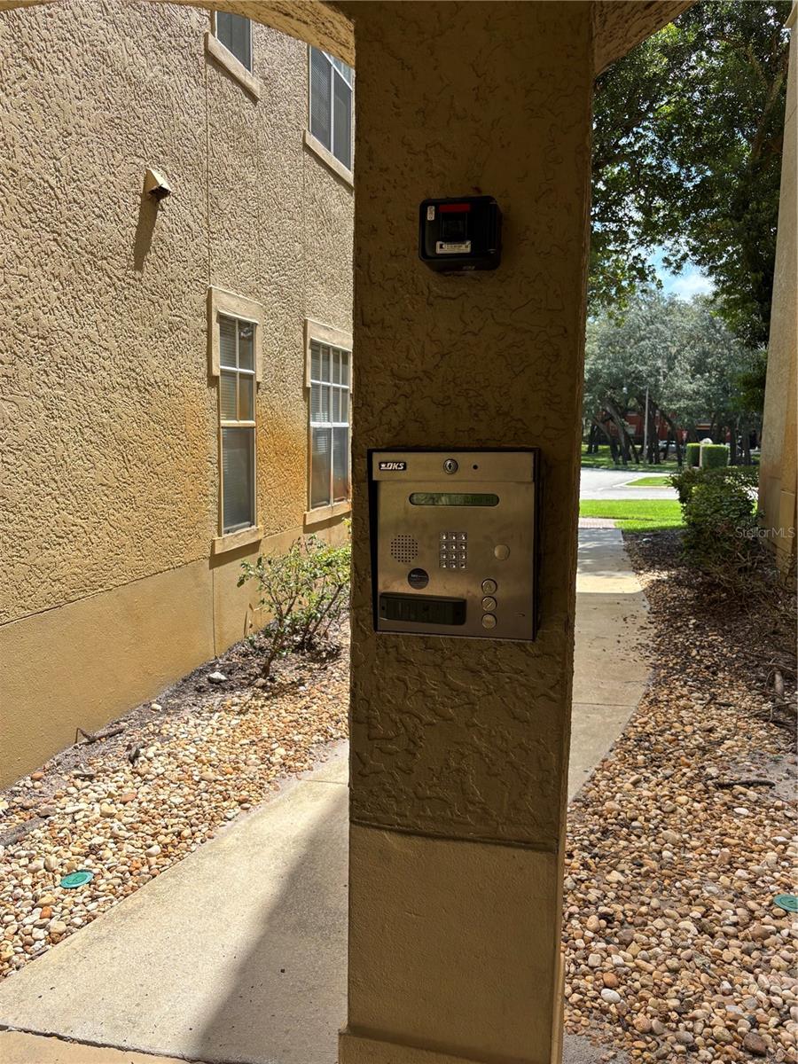 103 VISTA VERDI CIR #229 — photo 5
