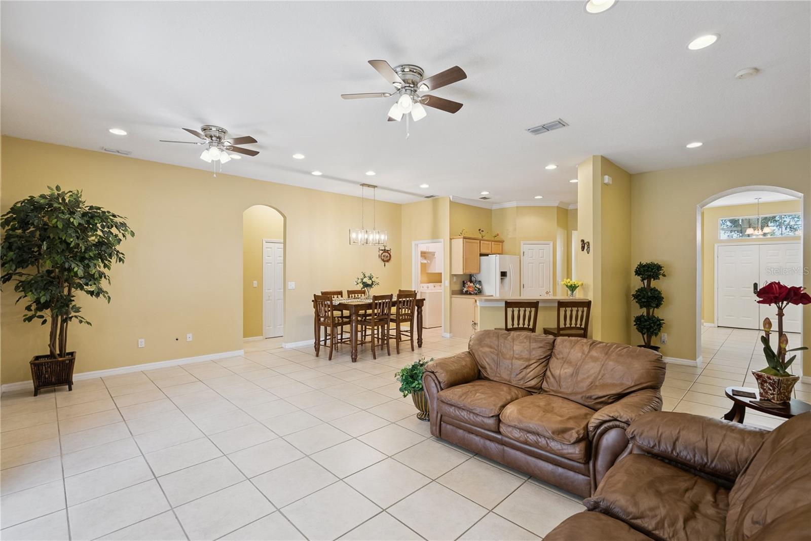 1040 KERSFIELD CIR — photo 10