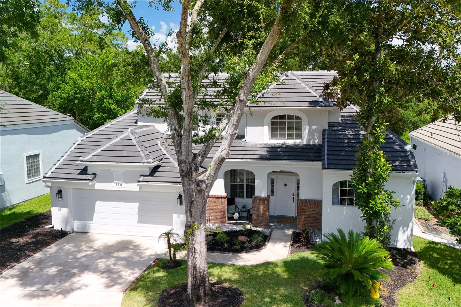 130 WIMBLEDON CIR — photo 2