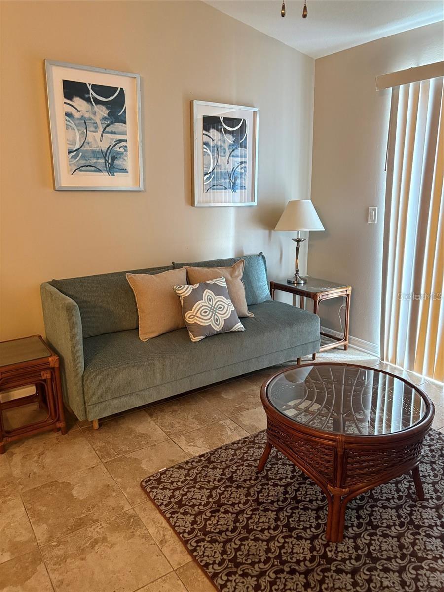 2516 GRASSY POINT DR #200 — photo 2