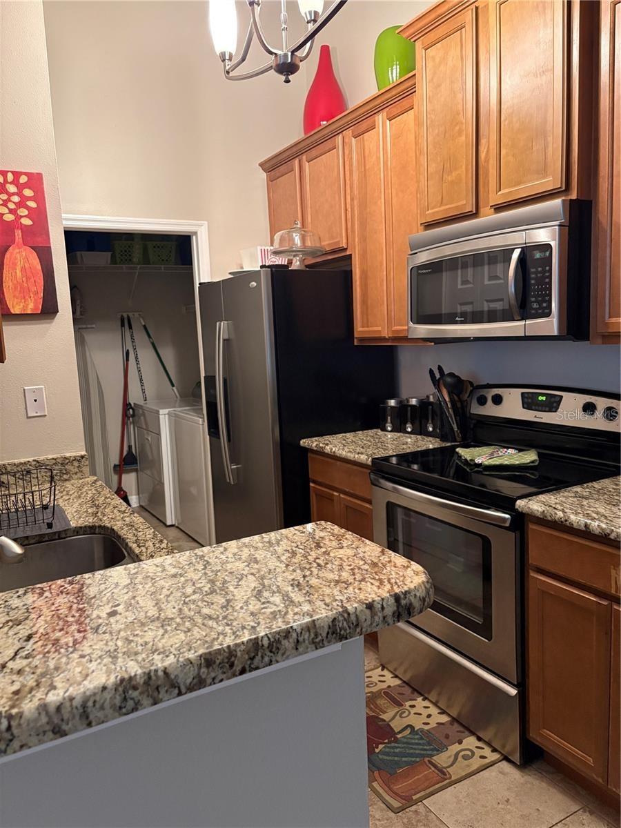 2516 GRASSY POINT DR #200 — photo 5